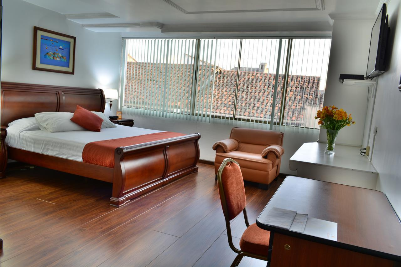 Hotel Cordero Cuenca Exterior photo